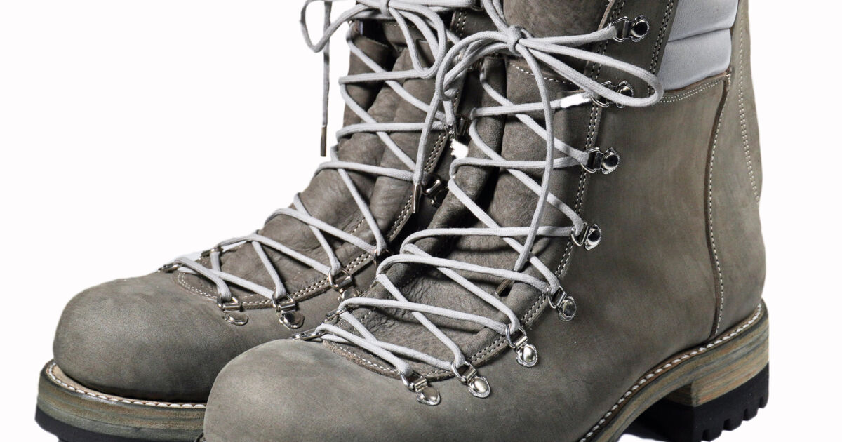 髭ＤＡＮ　　　　　　　　　　　　　　　　　　　　【良品】ｐｏｒｔａｉｌｌｅ 43 trekking boots | Portaille